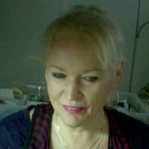 Meet your Posher, Linda